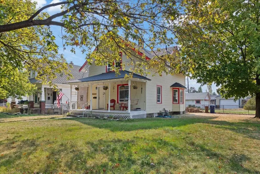 2633 N Stevens St, Spokane, WA 99205 - Image #2