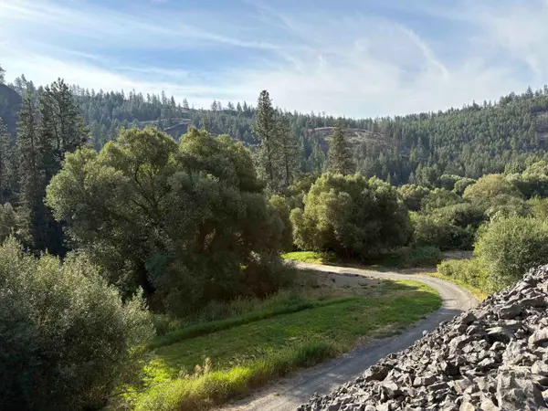 32900 N Hawk Creek Ranch Rd, Davenport, WA 99122