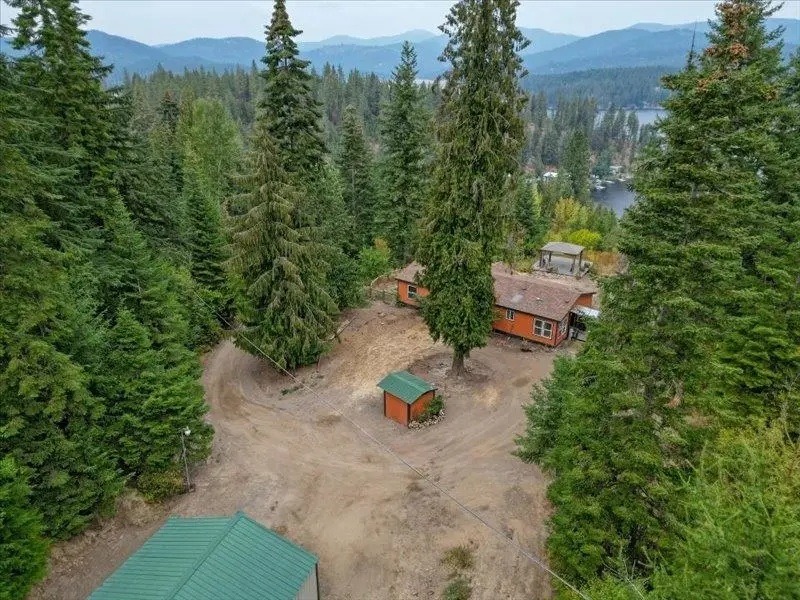 11641 N West Newman Lake Dr, Newman Lake, WA 99025 - Image #2