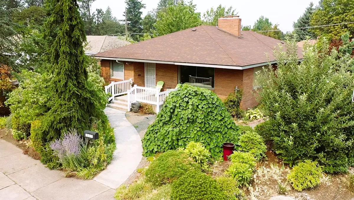 3157 E 35th Ave, Spokane, WA 99223-2530 - Image #1