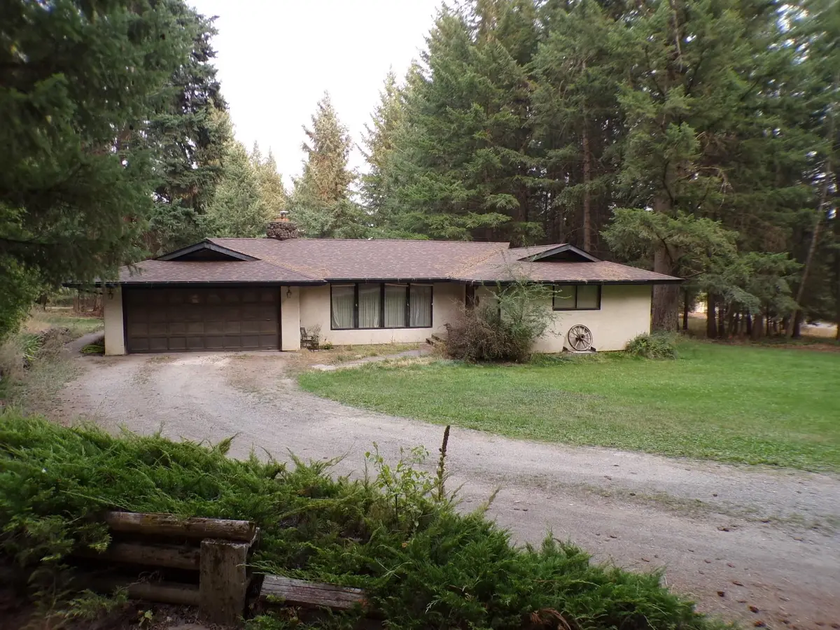 8521 N Starr Rd, Newman Lake, WA 99025 - Image #1
