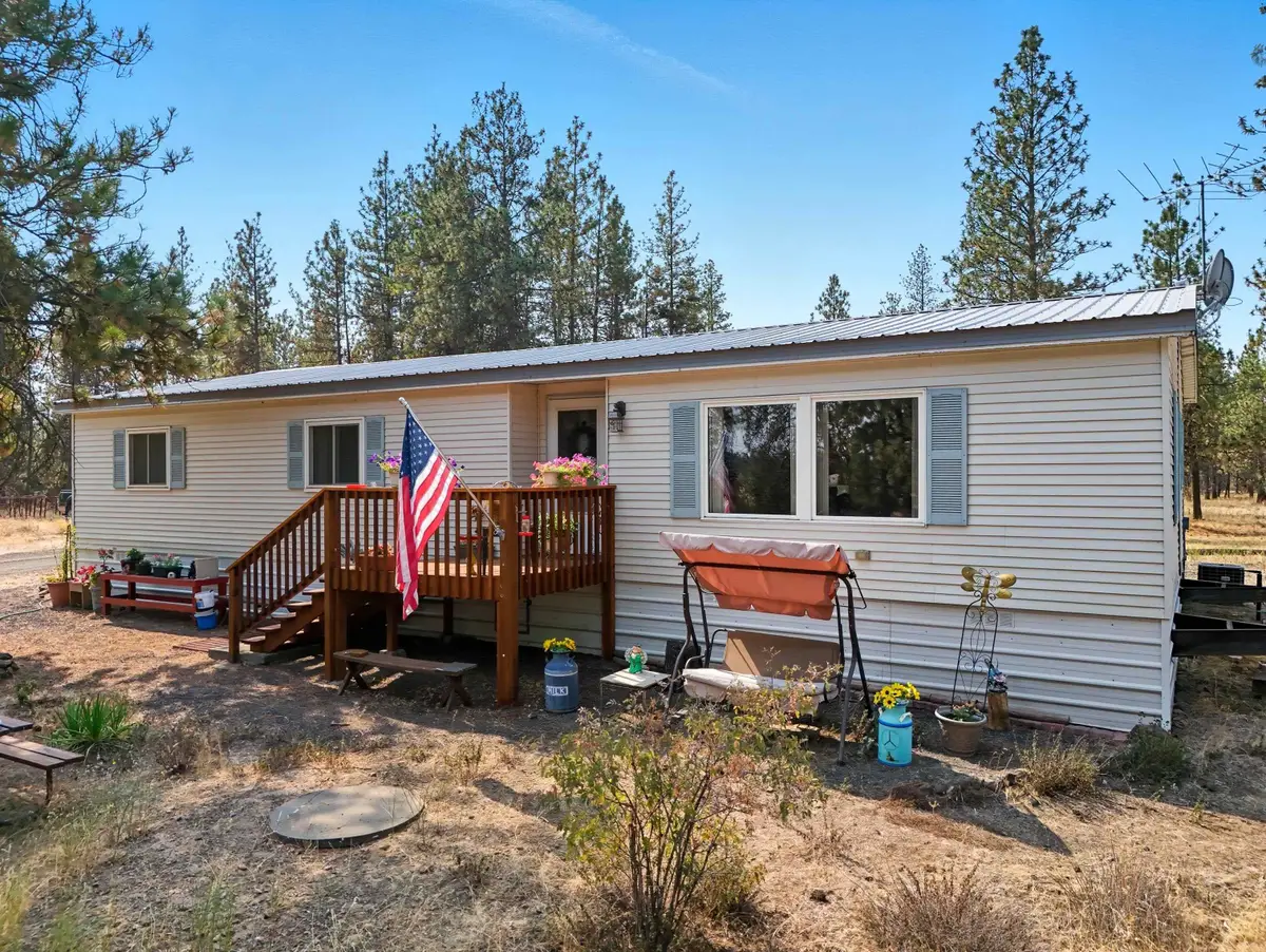 12610 S Gardner Rd, Cheney, WA 99004 - Image #1