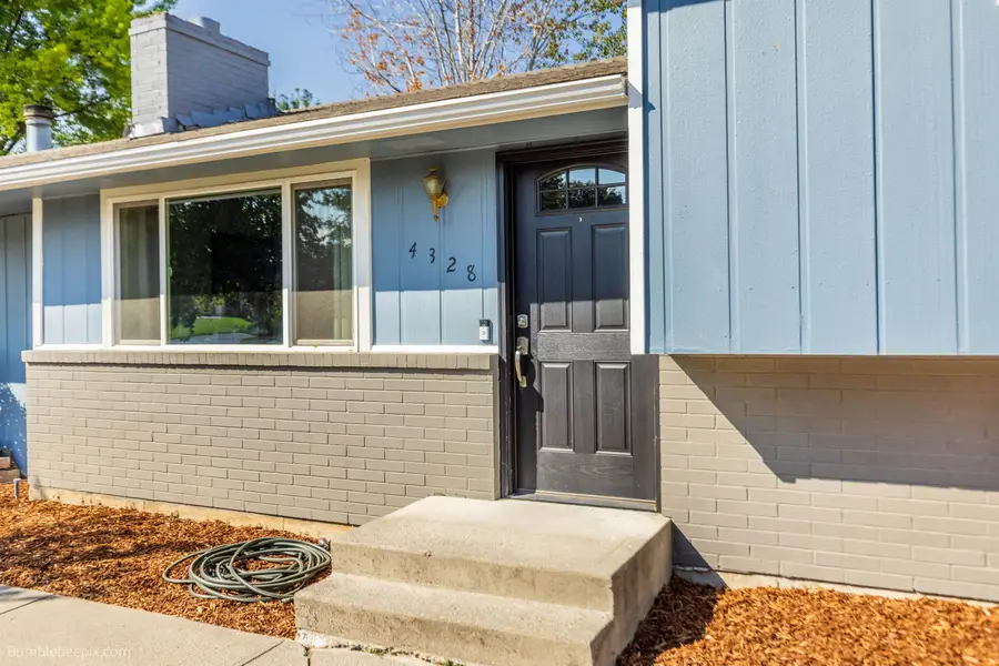 4328 S Farr Rd, Spokane Valley, WA 99206 - Image #3