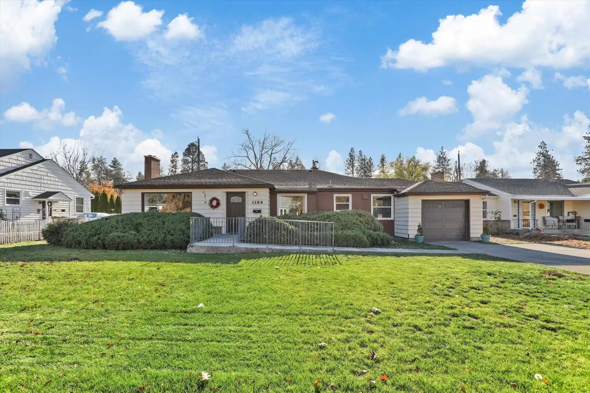1104 E 43rd Ave, Spokane, WA 99203 - #1
