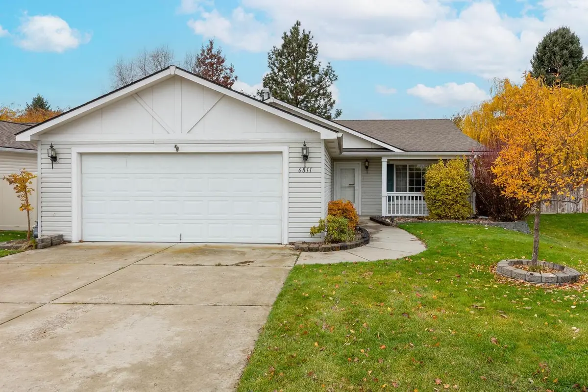 6811 N Capri Ln, Spokane, WA 99217 - #1