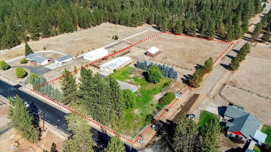 22914 N Elk Chattaroy Rd, Colbert, WA 99005 - Image #3