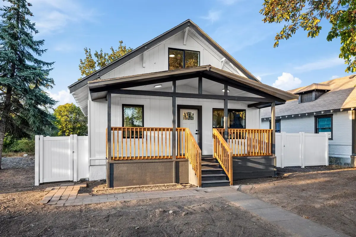 2911 E Fairview Ave, Spokane, WA 99207 - Image #1