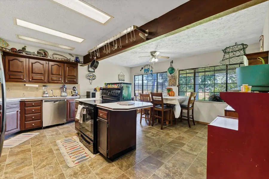 15817 S Whitehouse Ln, Cheney, WA 99004 - Image #3