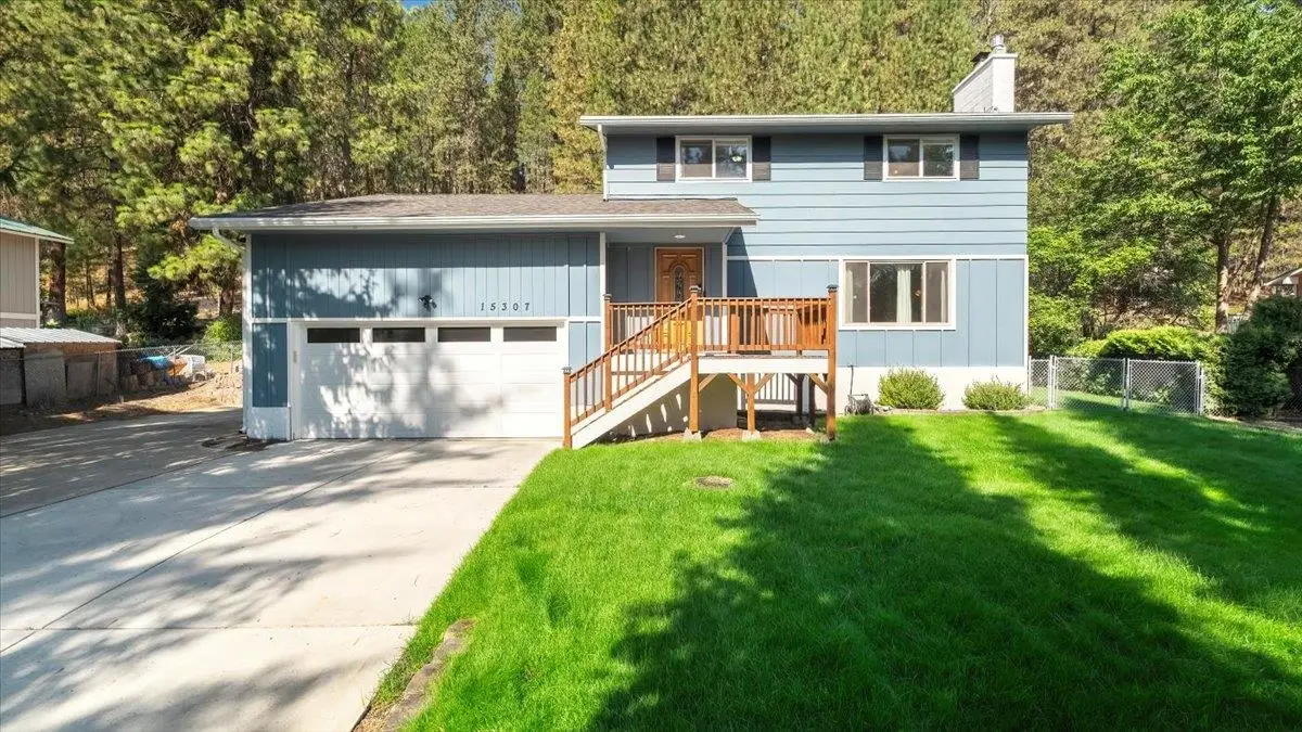 15307 N Cincinnati Dr, Spokane, WA 99208 - Image #1