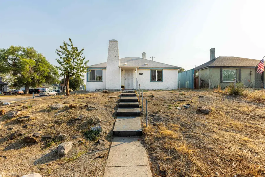 2430 E Longfellow Ave, Spokane, WA 99207 - Image #3