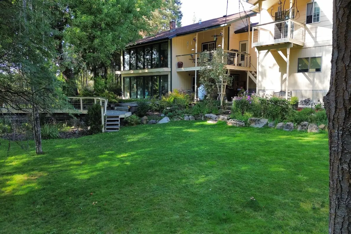 28003 N Hardesty Rd, Chattaroy, WA 99003 - Image #1