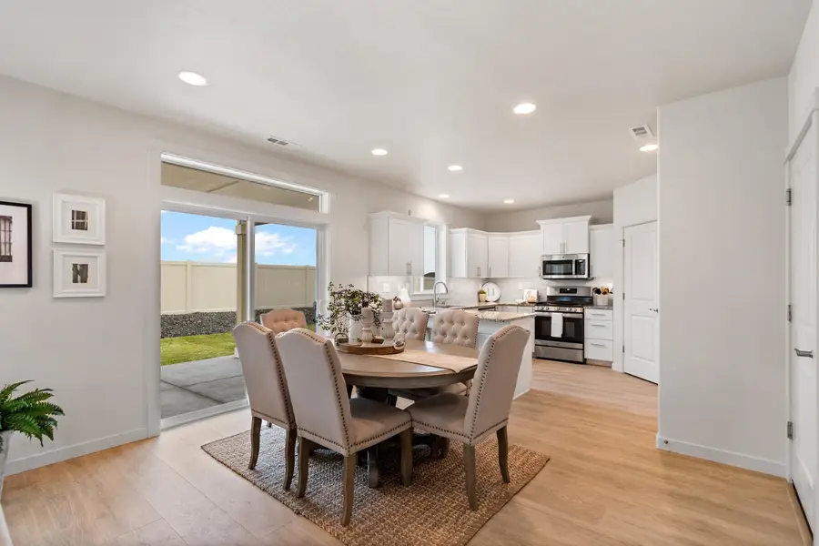 5300 N Sunbeam Ln, Spokane, WA 99217 - Image #3