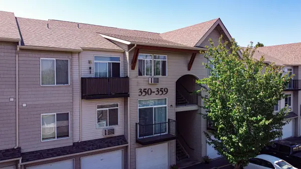 22855 E Country Vista Dr #Unit 352, Liberty Lake, WA 99019
