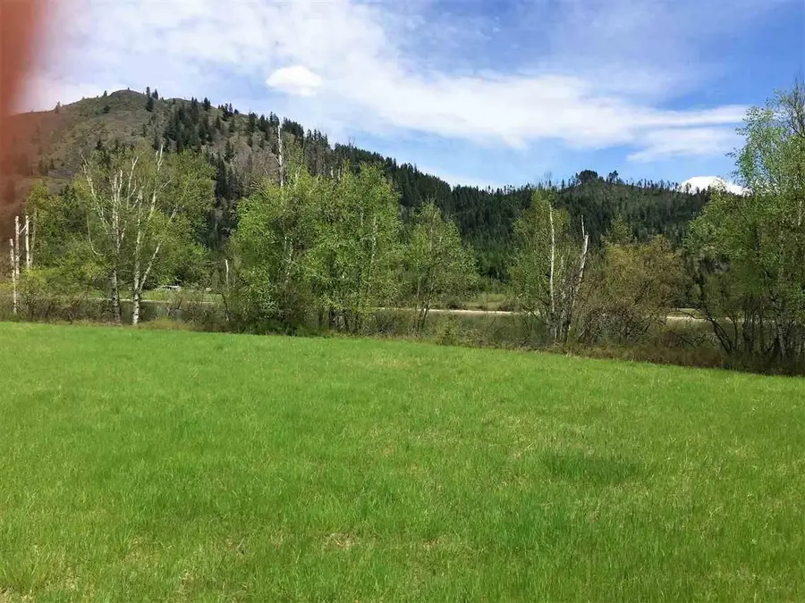 512 Ibbetson Dr, Ione, WA 99139 - Image #3