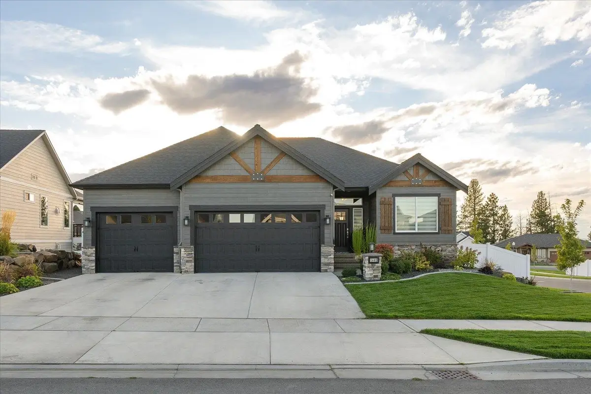 1402 S Bell Rd, Greenacres, WA 99016 - #1