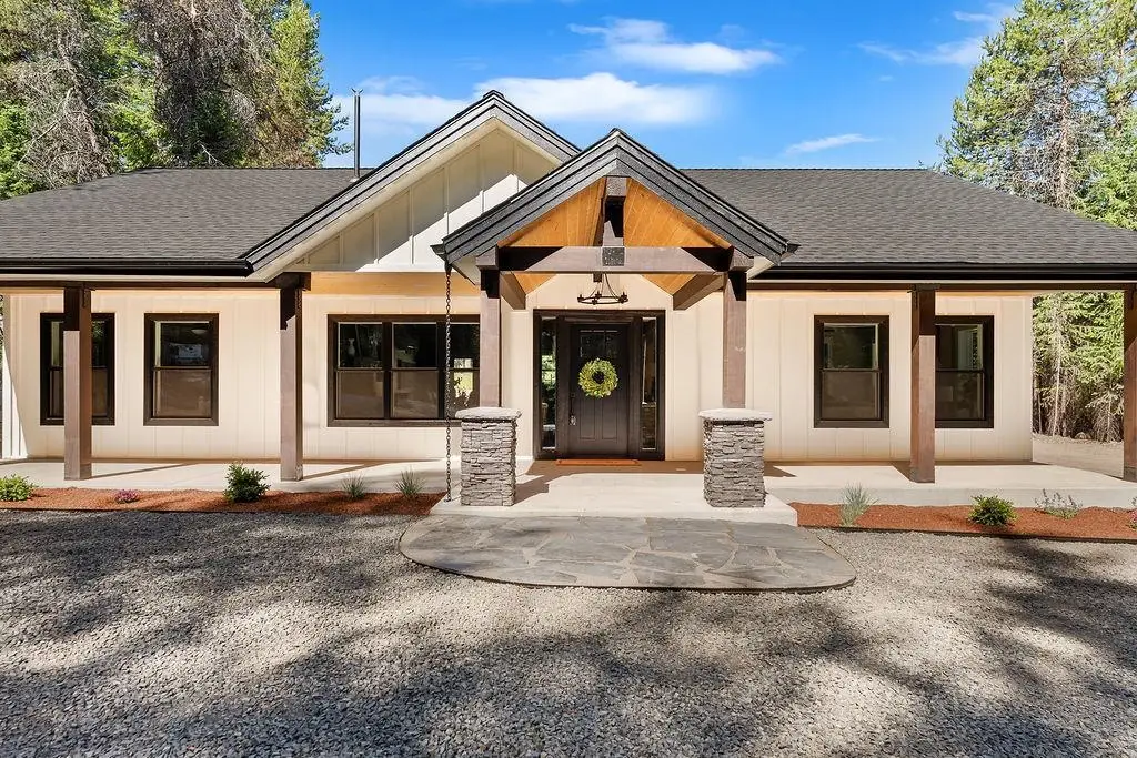 468 Diamond Dr, Newport, WA 99156 - Image #1