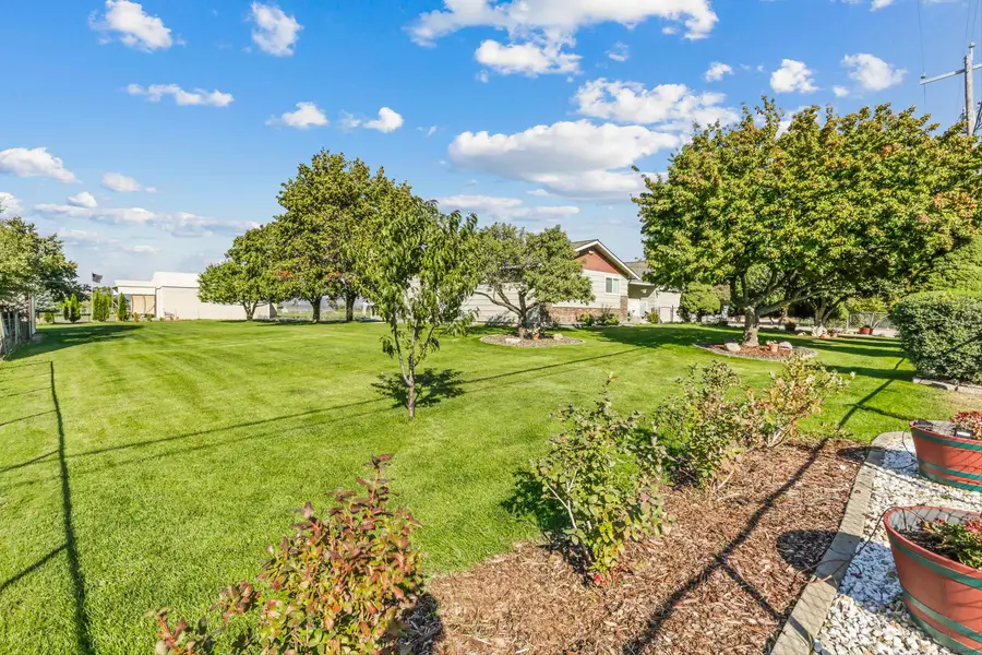 18721 E 8th Ave, Spokane Valley, WA 99016 - #3