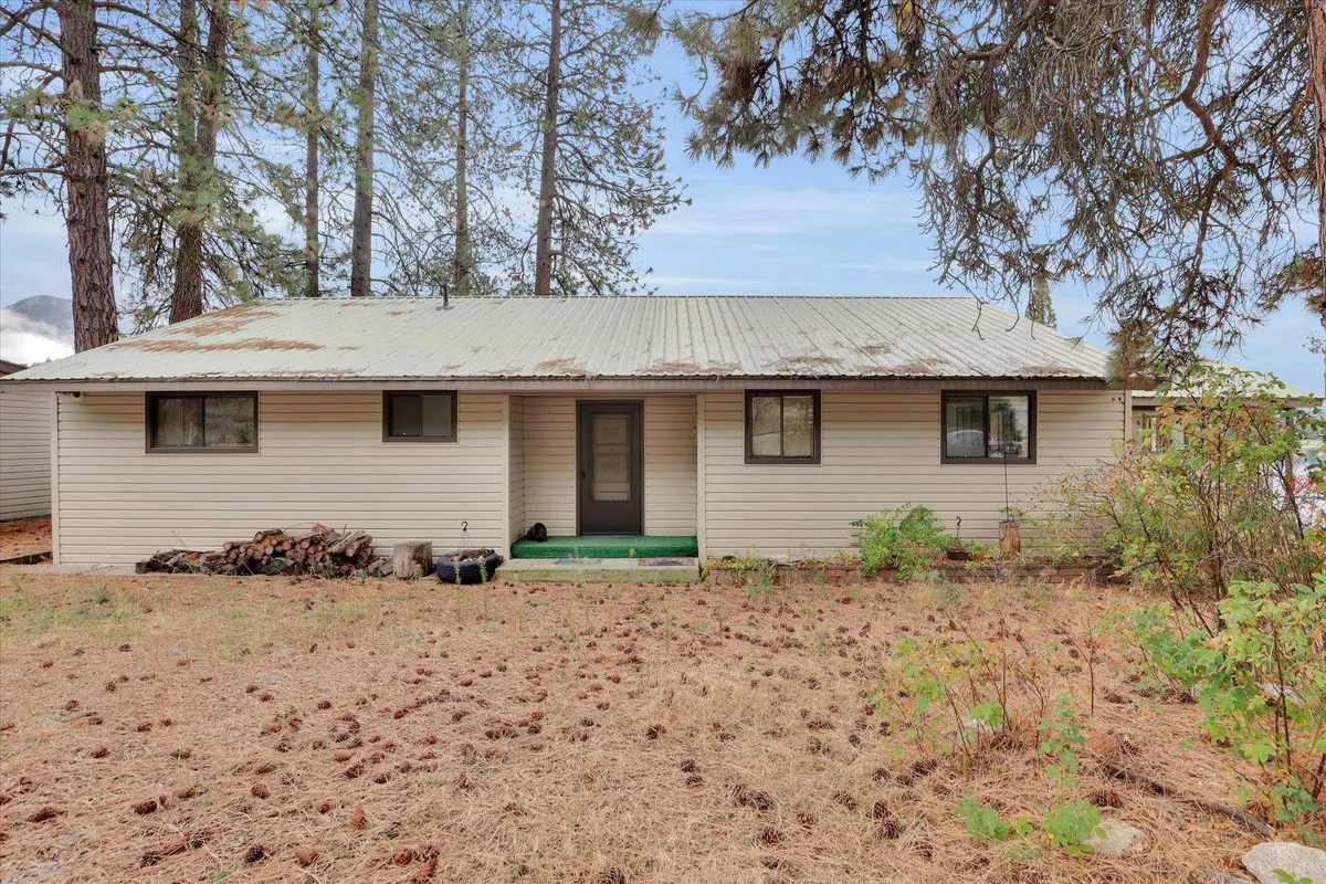 407992 Highway 20 Hwy, Cusick, WA 99119 - Image #1