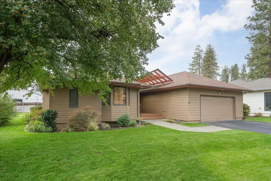 704 E High Dr, Spokane, WA 99203 - Image #2