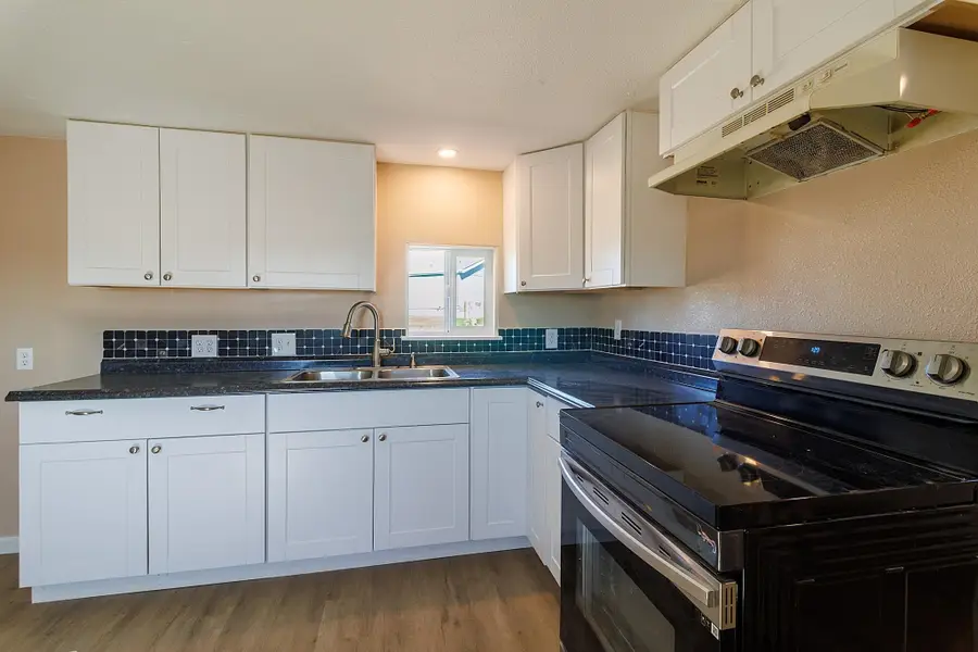 15610 W Sr 2 Hwy, Medical Lake, WA 99022-9743 - Image #3