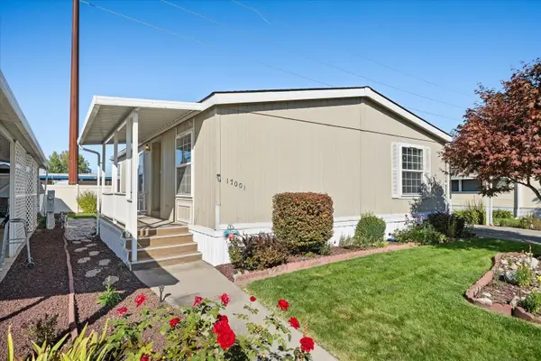 17001 E Meadowbrook Ln, Spokane Valley, WA 99016