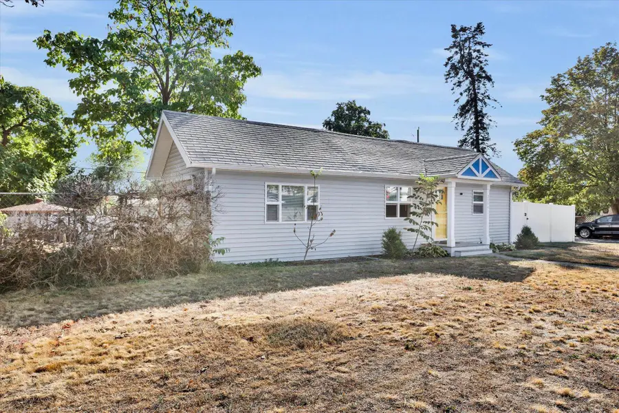 3904 E Frederick Ave, Spokane, WA 99217 - Image #2