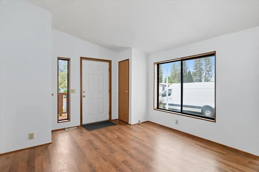 14828 N Shenandoah Ln, Mead, WA 99021 - Image #3