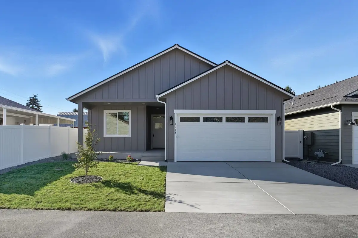 1213 N Whipple Ln, Spokane Valley, WA 99206 - Image #1
