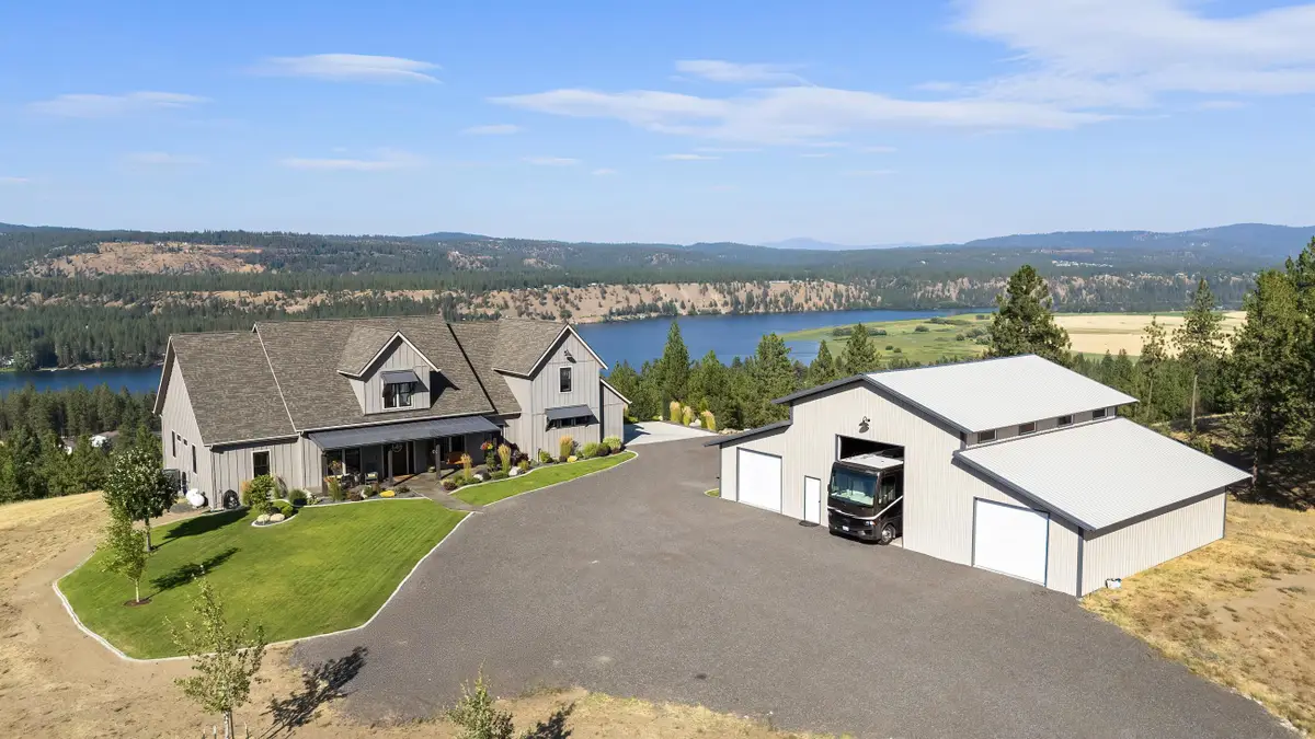 18524 N Valley Rd, Nine Mile Falls, WA 99026 - Image #1