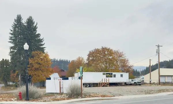 120 S 2nd Ave, Ione, WA 99139