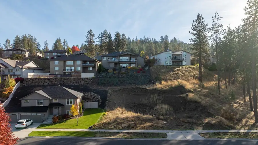 9406 N Phoebe St, Spokane, WA 99208 - Image #2