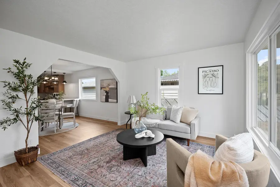 5727 N Cannon St, Spokane, WA 99205 - Image #3