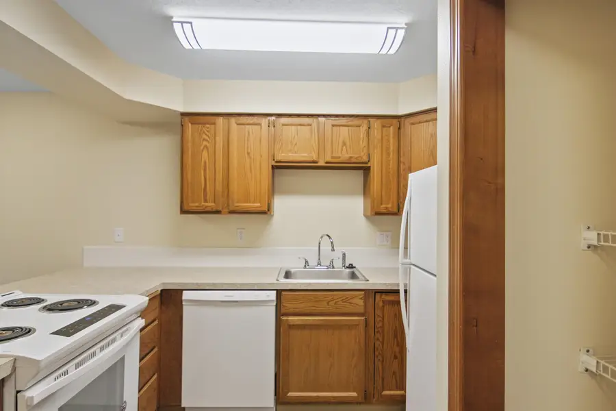 221 E Rockwood Blvd #112, Spokane, WA 99202-0000 - Image #3