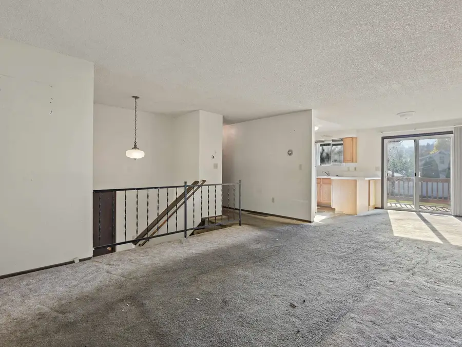 4042 E 4th Ave, Spokane, WA 99202 - Image #2