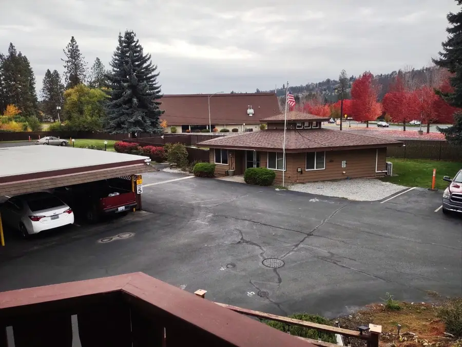 9024 N Country Homes Blvd #7, Spokane, WA 99218 - Image #3