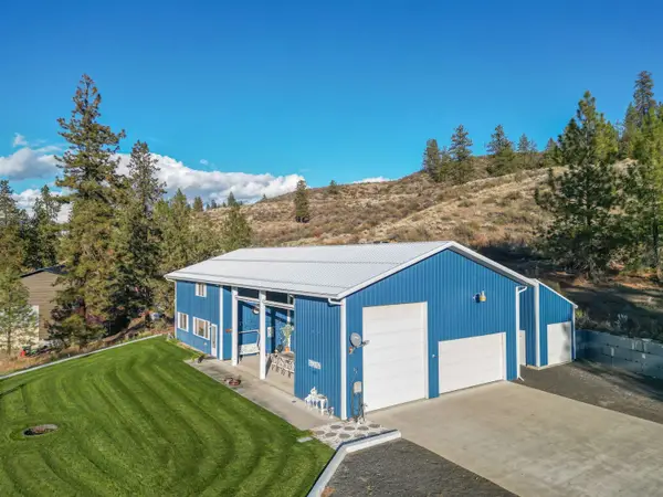 31900 Phillips E Ln, Davenport, WA 99122