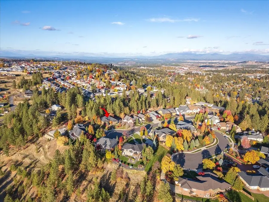 1610 W Panorama Ave, Spokane, WA 99208 - Image #3