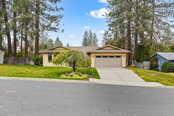 5813 E 16th Ave, Spokane Valley, WA 99212