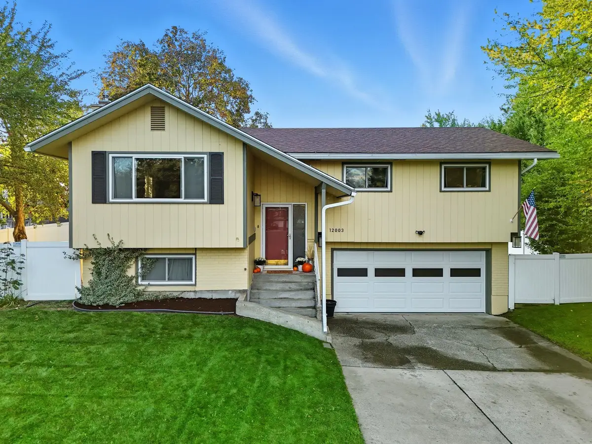 12003 N Whitehouse St, Spokane, WA 99218 - Image #1