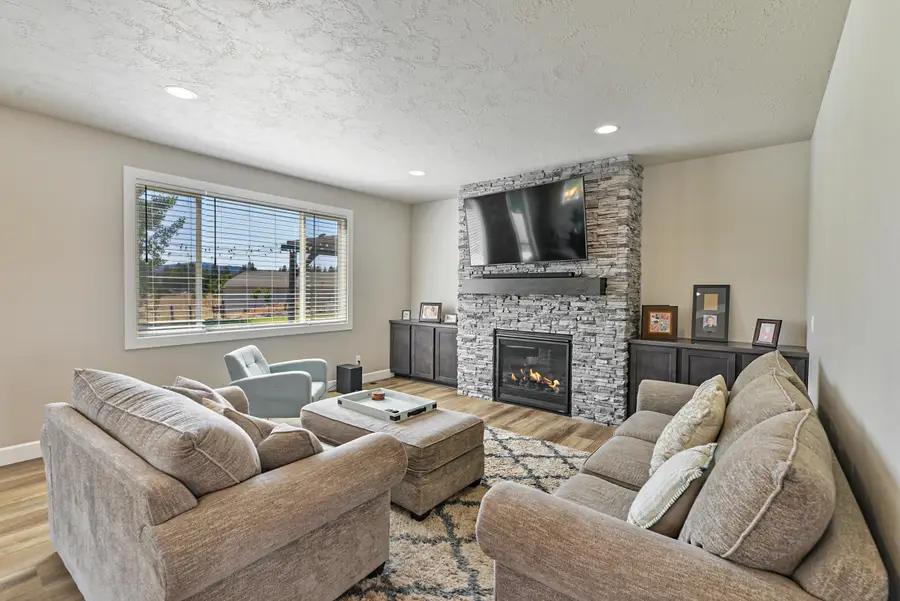 2648 S Fairmont Estates Dr, Greenacres, WA 99016 - Image #3