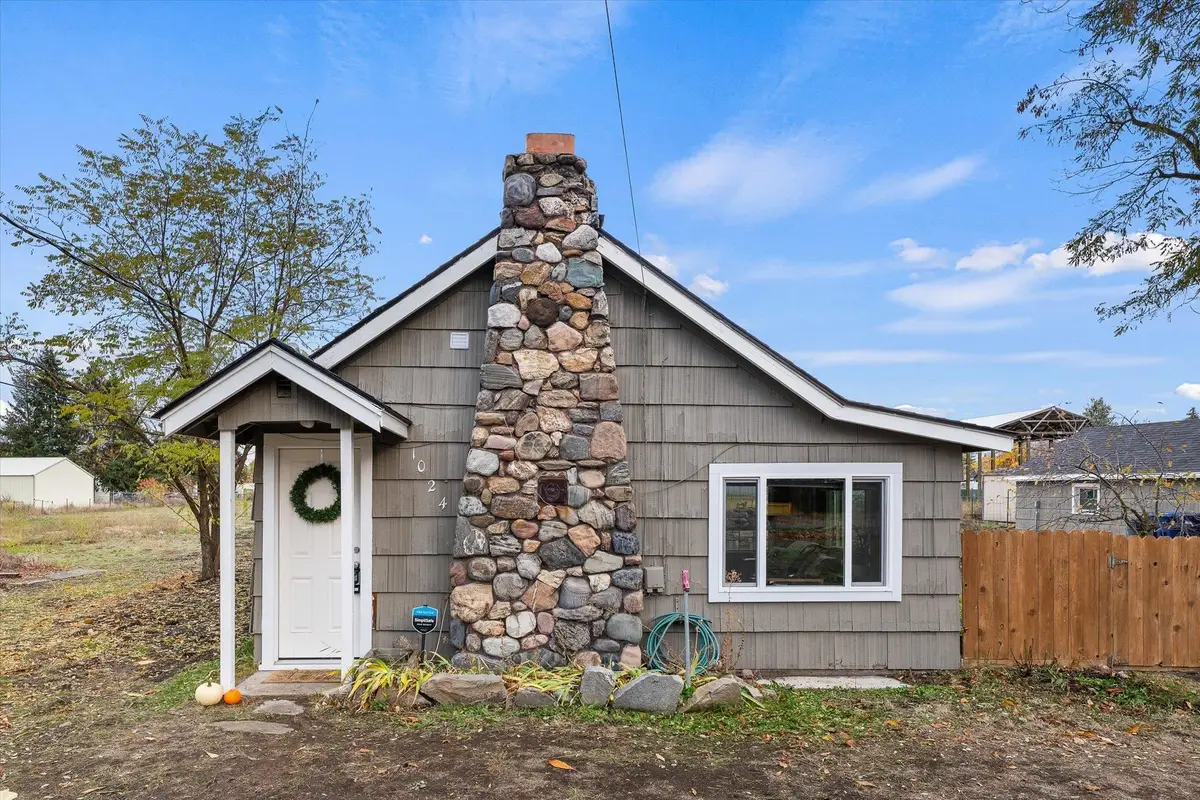 1024 N Woodruff Rd, Spokane Valley, WA 99206 - Image #1