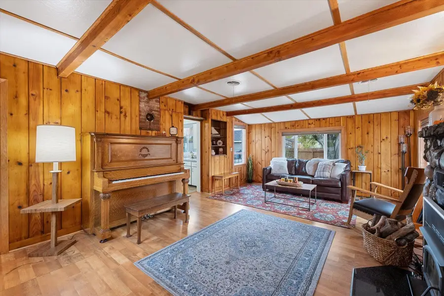 1024 N Woodruff Rd, Spokane Valley, WA 99206 - Image #2