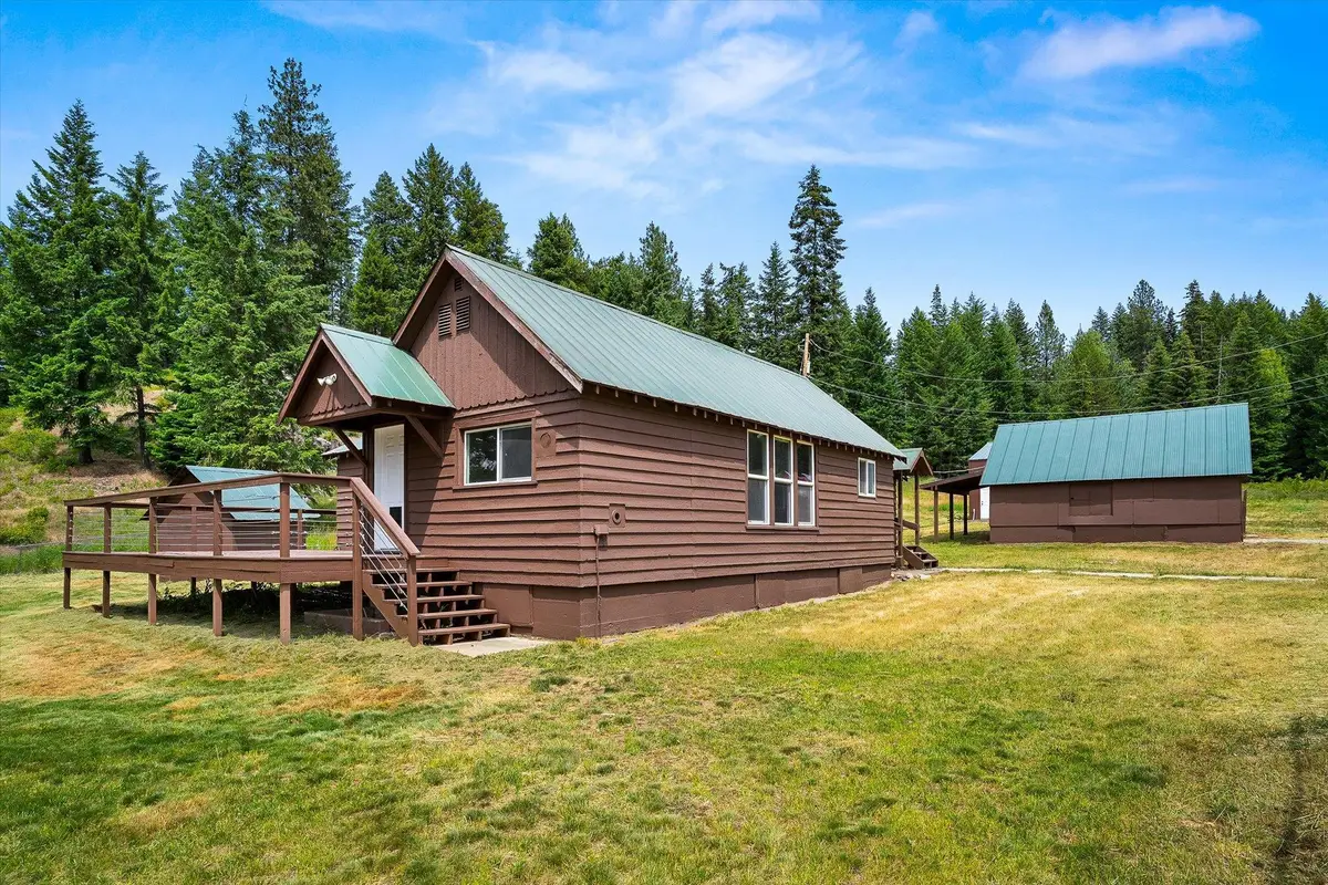 1541 Thompson Rd, Elk, WA 99009 - Image #1