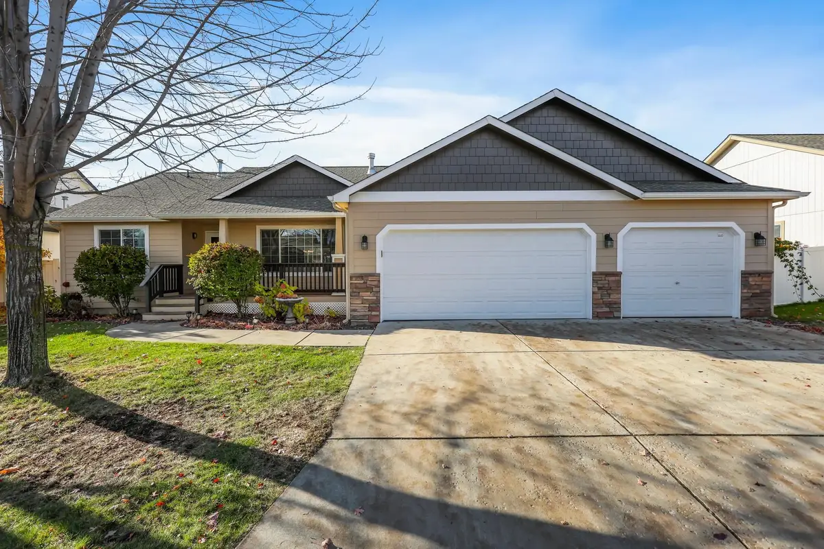 5103 N Mcintosh Ct, Spokane, WA 99206 - Image #1