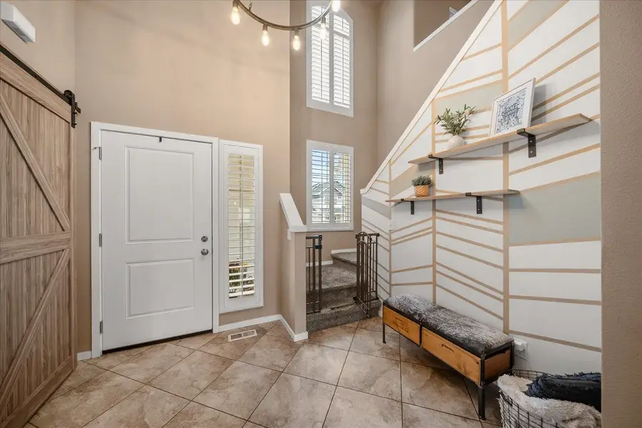 5515 S Talon Peak Dr, Spokane, WA 99224 - Image #2