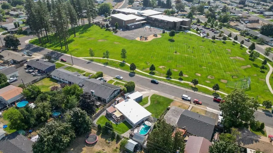 3612 W Decatur Ave, Spokane, WA 99205 - Image #2
