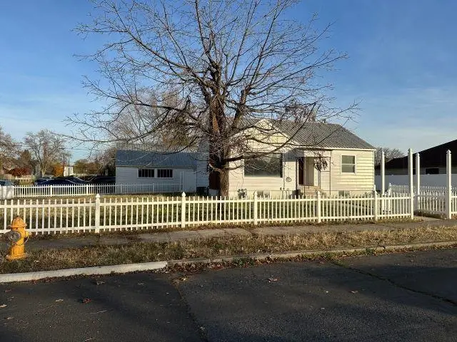 1748 N Lacey St, Spokane, WA 99207 - Image #2