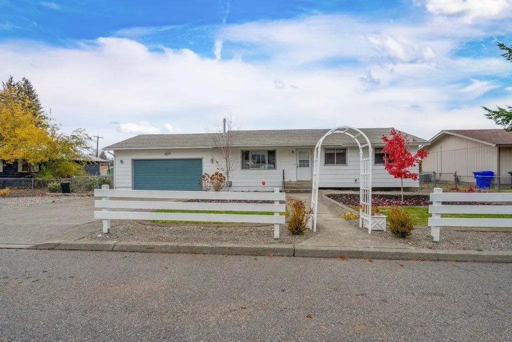 11217 E 11th Ave, Spokane Valley, WA 99206 - Image #1