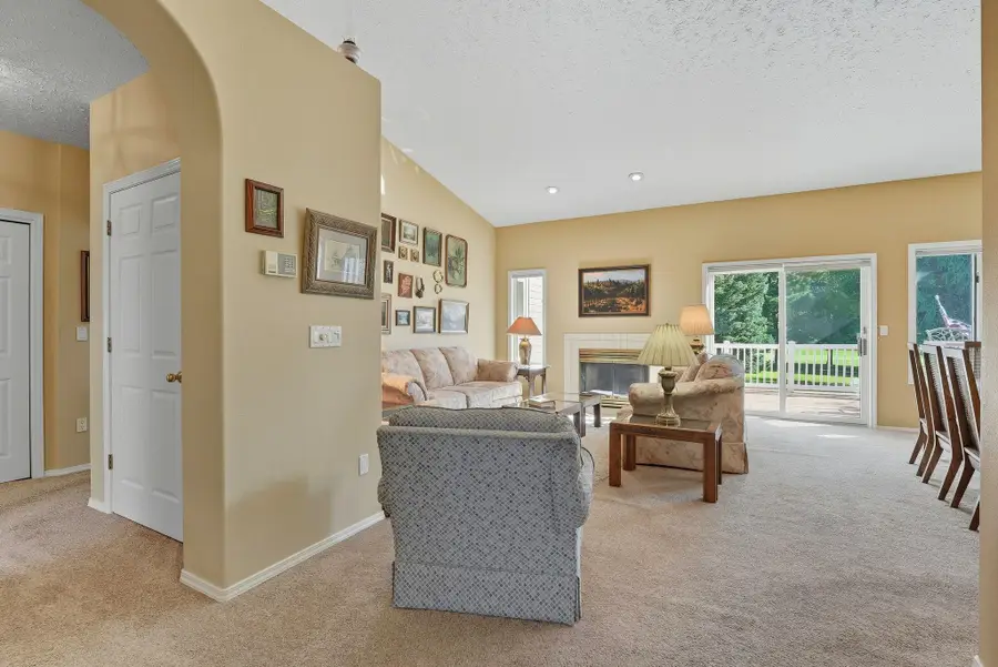 520 N Village Ln, Liberty Lake, WA 99019 - Image #2