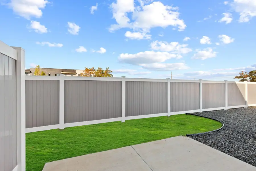 211 S Woodlawn Ln, Spokane Valley, WA 99216 - Image #3